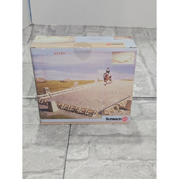 schleich Other - Schelich 40189 Dressage Arena For Horses Germany New Sealed Retired